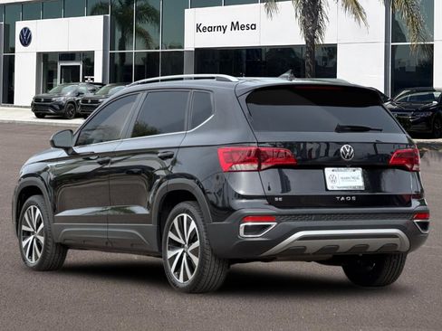 Used 2023 Volkswagen Taos SE FWD image 6