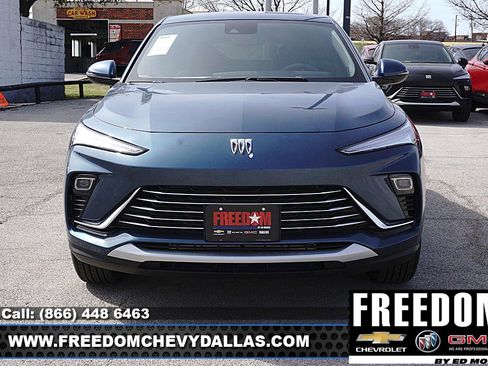 New 2026 Buick Envista Preferred image 2