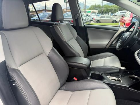 Used 2014 Toyota RAV4 Limited AWD/4WD image 25
