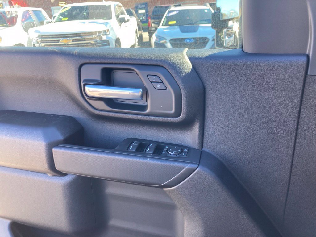 New 2026 Chevrolet Silverado 2500 Custom w/ Custom Value Package AWD/4WD image 18