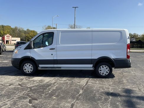 Used 2015 Ford Transit 250 130 Low Roof w/ Exterior Upgrade Package image 4