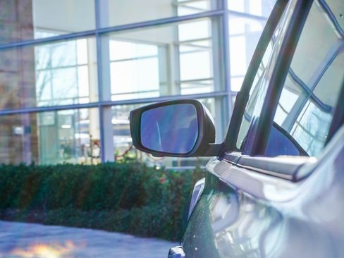 Used 2024 Nissan Kicks SR w/ SR Premium Package image 12