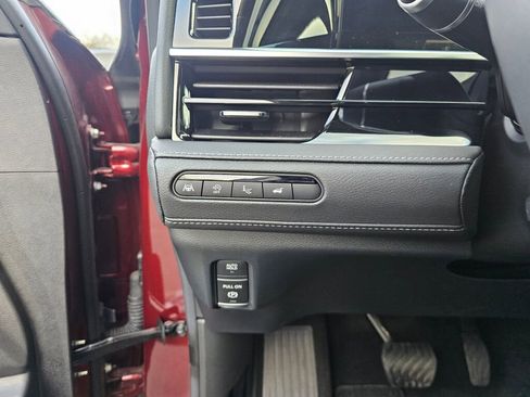 Used 2025 INFINITI QX80 Luxe image 28