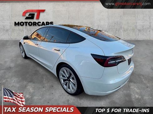 Used 2021 Tesla Model 3 Standard Range Plus image 7