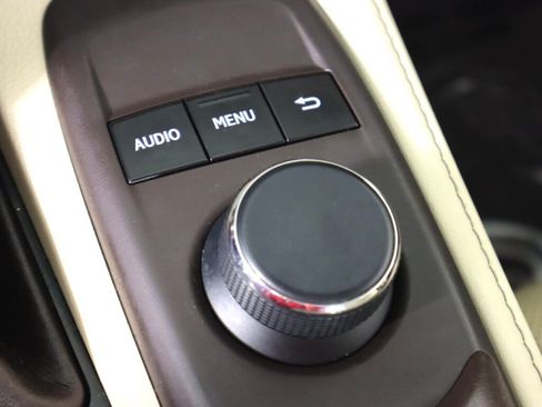 Used 2017 Lexus ES 350 w/ Premium Package FWD image 28
