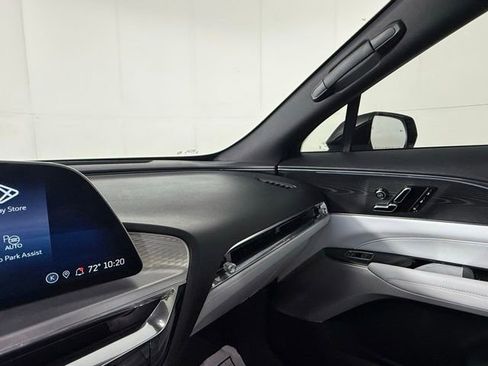 Certified 2024 Cadillac Lyriq Luxury RWD image 16