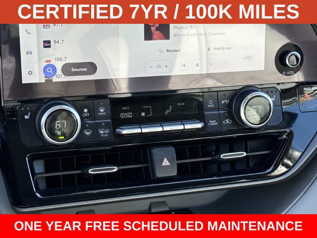 Used 2023 Toyota Highlander XLE FWD image 22
