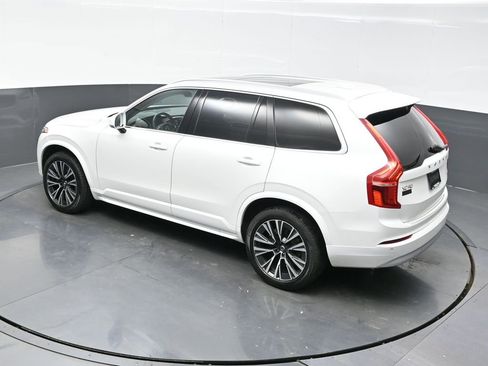 Used 2022 Volvo XC90 T6 Momentum w/ Climate Package image 37