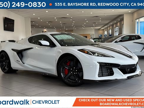 New 2025 Chevrolet Corvette E-Ray image 1