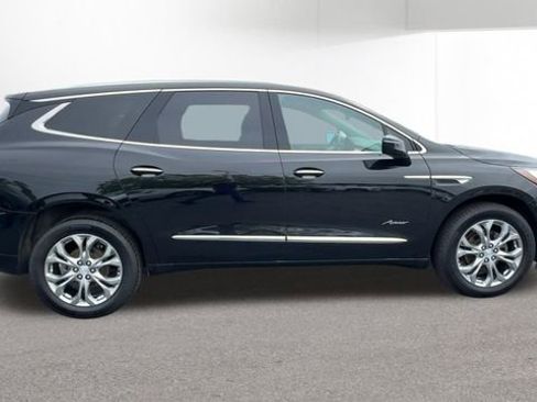 Used 2020 Buick Enclave Avenir w/ Avenir Technology Package AWD/4WD image 10