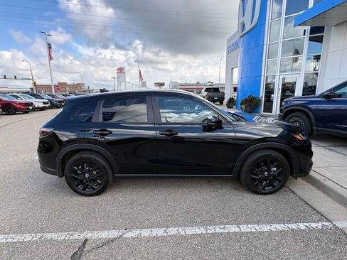 Certified 2025 Honda HR-V Sport image 2