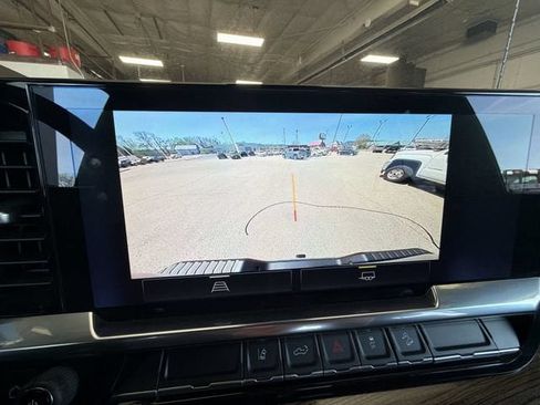 Used 2024 Chevrolet Silverado 2500 LT AWD/4WD image 20