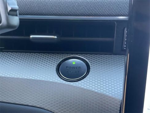 Used 2023 Ford Mustang Mach-E Select image 17