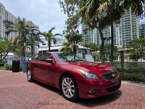 Used 2014 INFINITI Q60 Convertible w/ Premium Package RWD image 5
