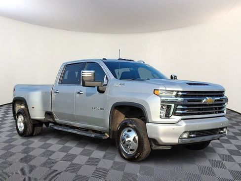 Used 2022 Chevrolet Silverado 3500 High Country AWD/4WD image 1