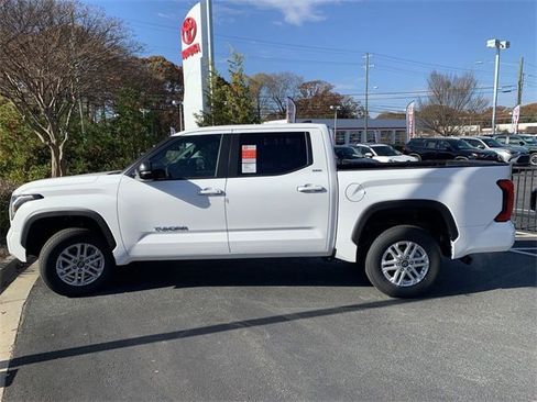 New 2026 Toyota Tundra SR5 image 4
