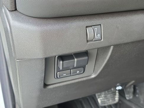 New 2025 Chevrolet Colorado Z71 w/ Technology Package image 18