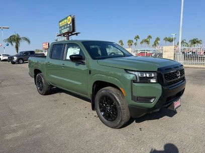 New 2026 Nissan Frontier SV w/ Tow Package