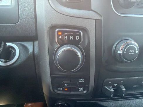 Used 2018 RAM 1500 Express w/ Express Value Package AWD/4WD image 19