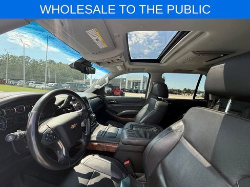 Used 2015 Chevrolet Tahoe LTZ AWD/4WD image 17