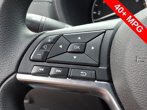 Used 2024 Nissan Sentra SV FWD image 19