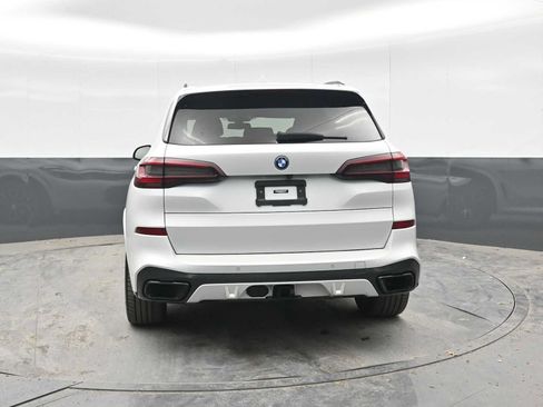 Used 2022 BMW X5 xDrive45e w/ M Sport Package AWD/4WD image 11