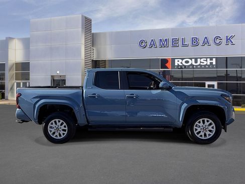 Used 2026 Toyota Tacoma SR5 AWD/4WD image 7