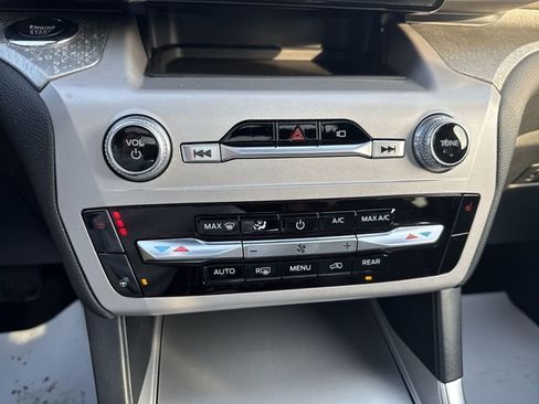 Used 2023 Ford Explorer Timberline image 19