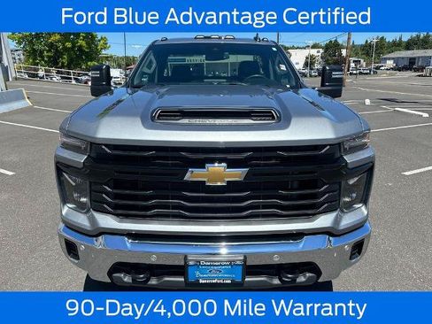 Used 2026 Chevrolet Silverado 2500 W/T AWD/4WD image 11