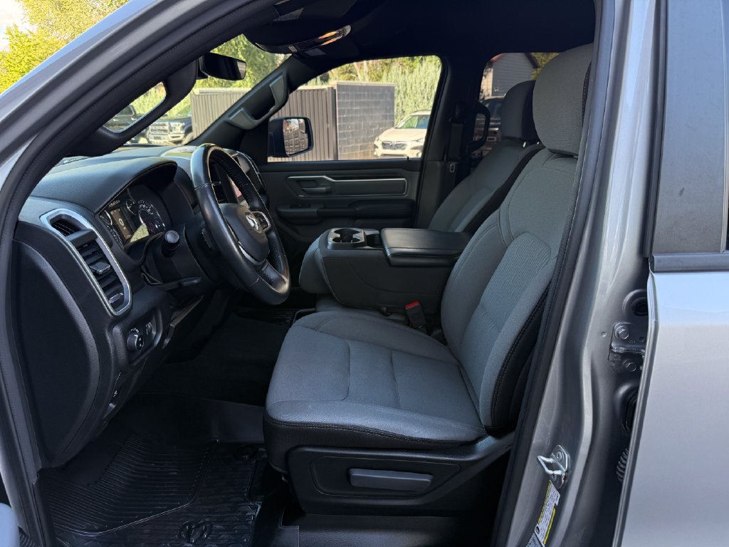 Used 2023 RAM 1500 Big Horn AWD/4WD image 19