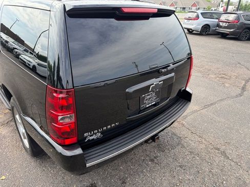 Used 2011 Chevrolet Suburban LTZ AWD/4WD image 16