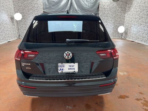 Used 2019 Volkswagen Tiguan SE FWD image 6