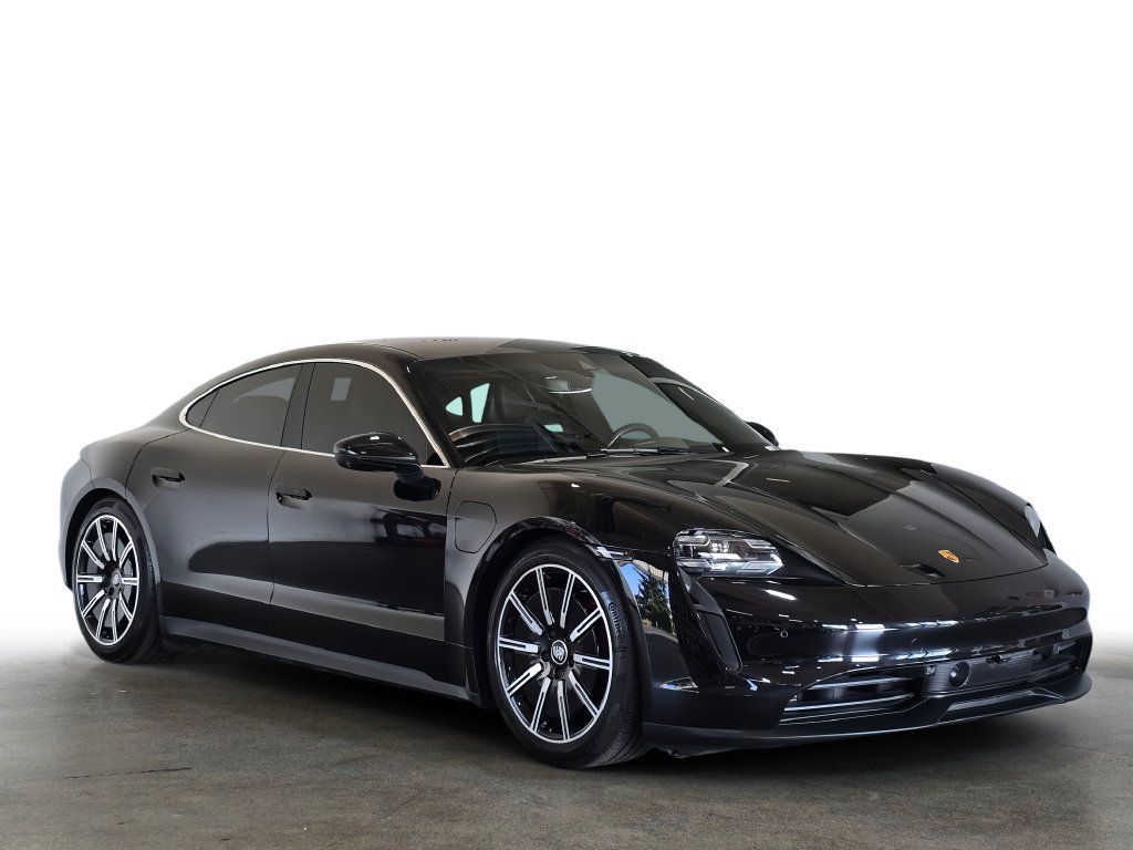 Used 2021 Porsche Taycan 4S w/ Premium Package AWD/4WD image 3