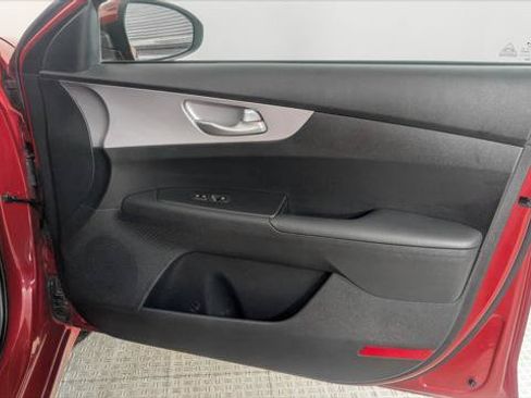 Used 2024 Kia Forte LXS FWD image 21