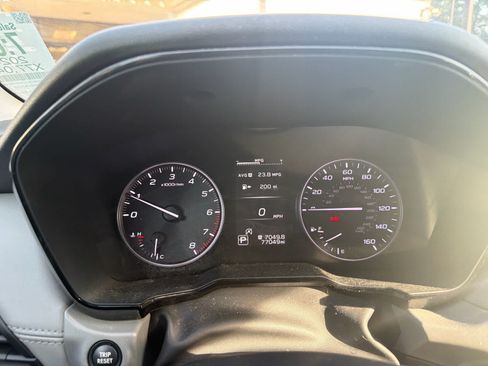 Used 2024 Subaru Outback Premium AWD/4WD image 8