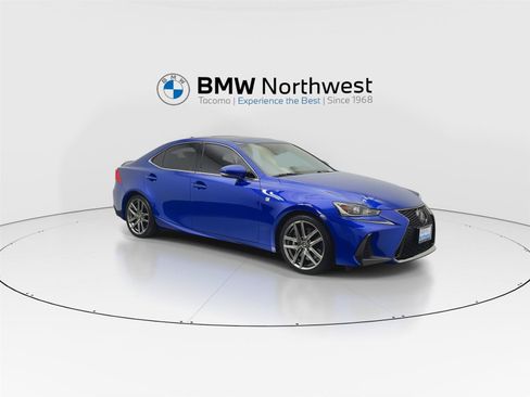 Used 2020 Lexus IS 350 F Sport w/ F Sport Package RWD image 6