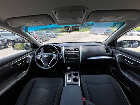 Used 2015 Nissan Altima 2.5 S w/ Power Driver Seat Package FWD image 13