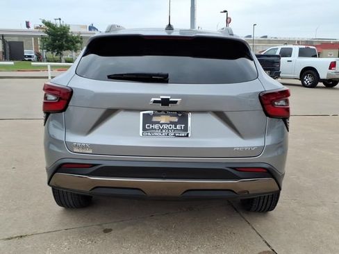Used 2025 Chevrolet Trax ACTIV w/ Driver Confidence Package FWD image 6