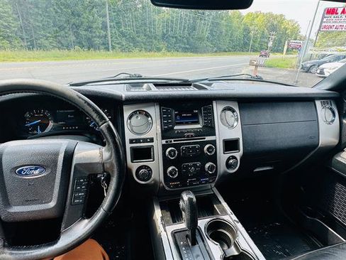 Used 2016 Ford Expedition XLT w/ Equipment Group 201A image 35