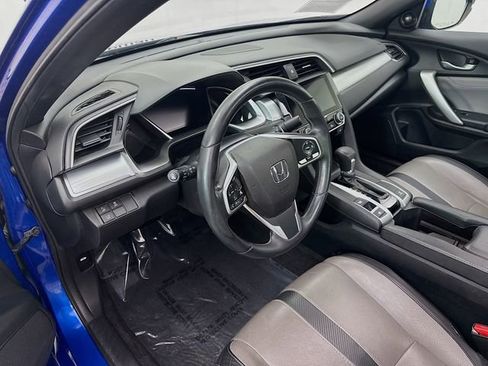 Used 2017 Honda Civic Touring image 11