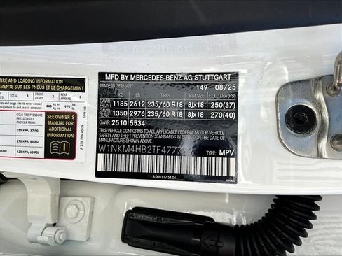 Used 2026 Mercedes-Benz GLC 300 4MATIC image 21