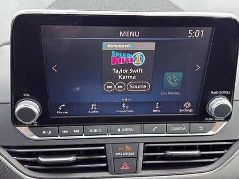 New 2025 Nissan Altima 2.5 SR image 28