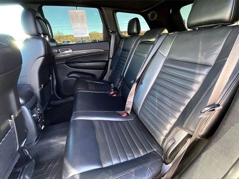 Used 2019 Jeep Grand Cherokee Limited X image 28