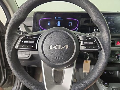 Used 2024 Kia Seltos LX AWD/4WD image 20