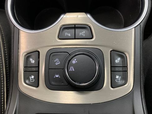 Used 2019 GMC Terrain Denali w/ LPO, 'HIT The Road' Package FWD image 15