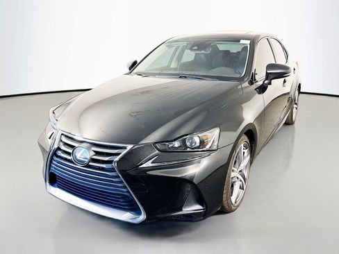 Used 2018 Lexus IS 300 w/ Premium Package image 4