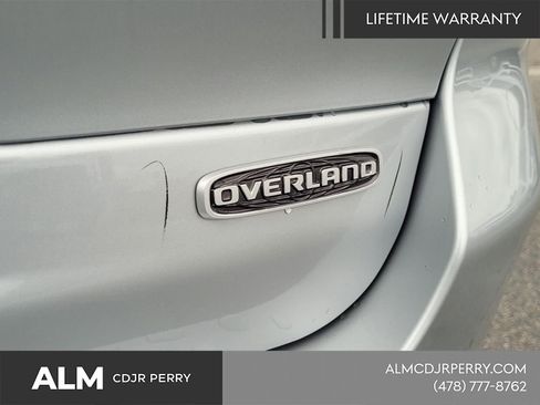 New 2025 Jeep Grand Cherokee L Overland w/ Luxury Tech Group IV AWD/4WD image 12