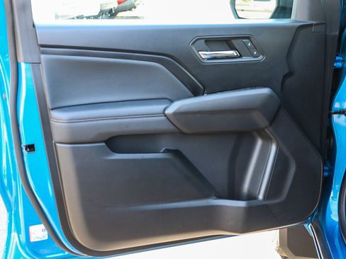 Used 2023 Chevrolet Colorado LT w/ LT Convenience Package II image 15