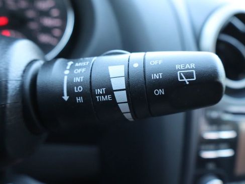 Used 2013 Nissan Rogue S w/ Special Edition Pkg image 32