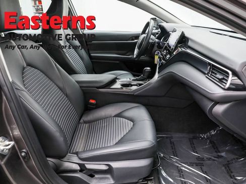 Used 2024 Toyota Camry SE image 42